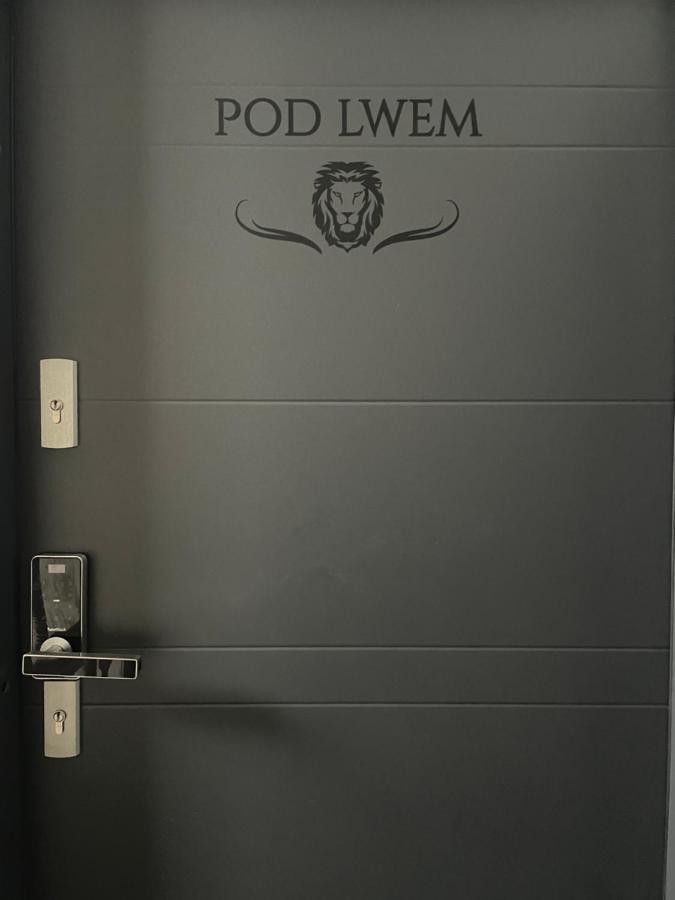 Pod Lwem Daire Kościerzyna Dış mekan fotoğraf